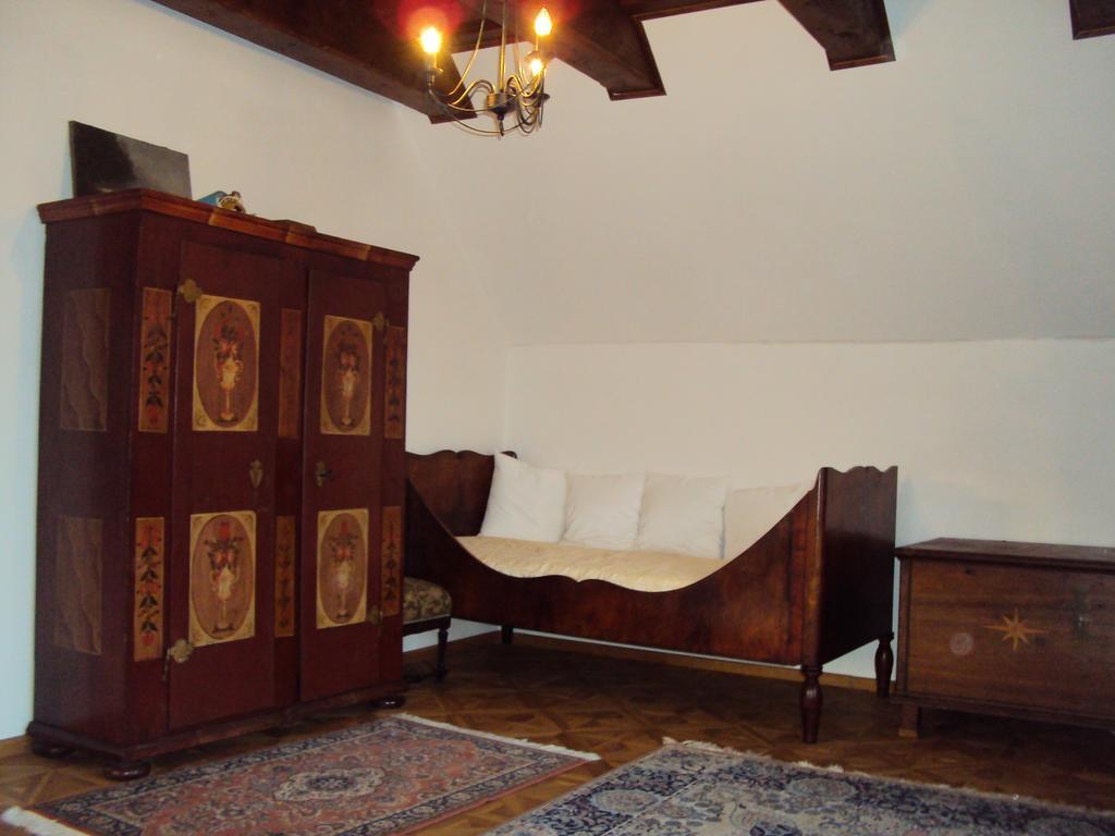 Castle Kastiel Kotesova公寓 客房 照片