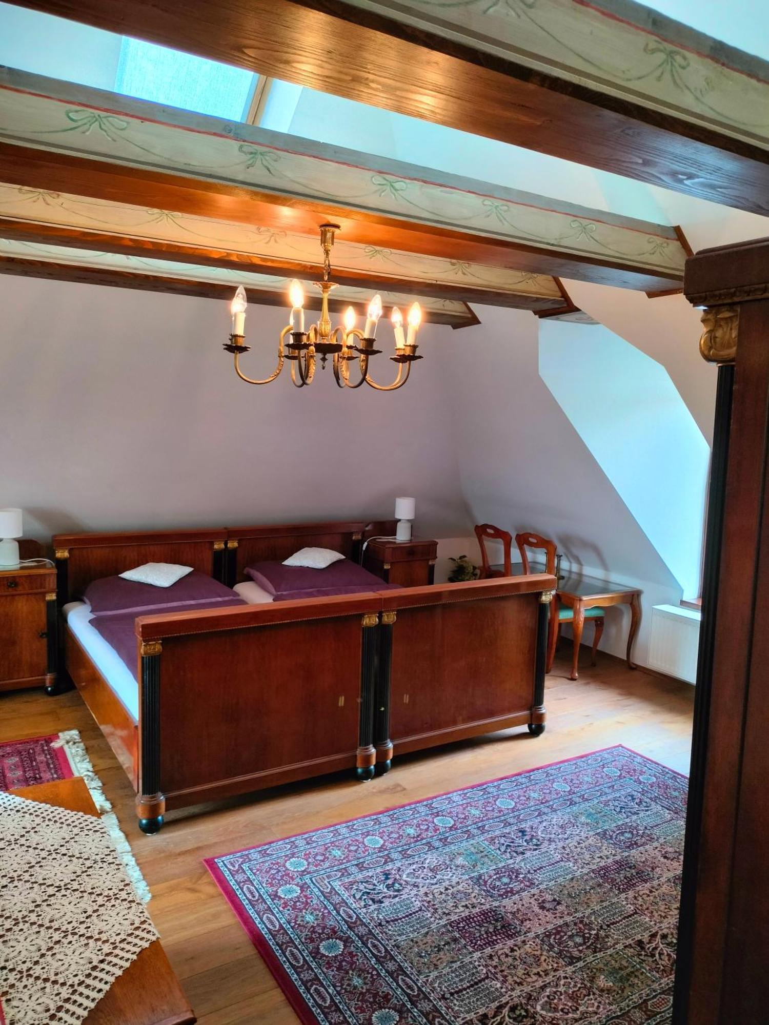 Castle Kastiel Kotesova公寓 外观 照片